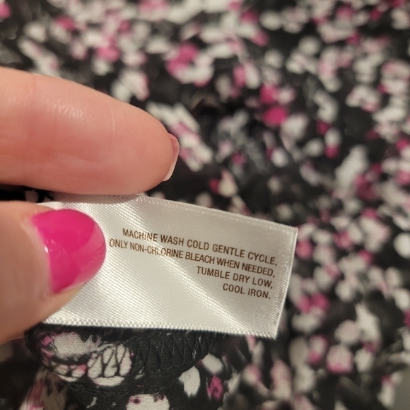 Old Navy Sheer Abstract Floral V Neck Maternity Babydoll Tunic Top Blouse Medium - Picture 12 of 12